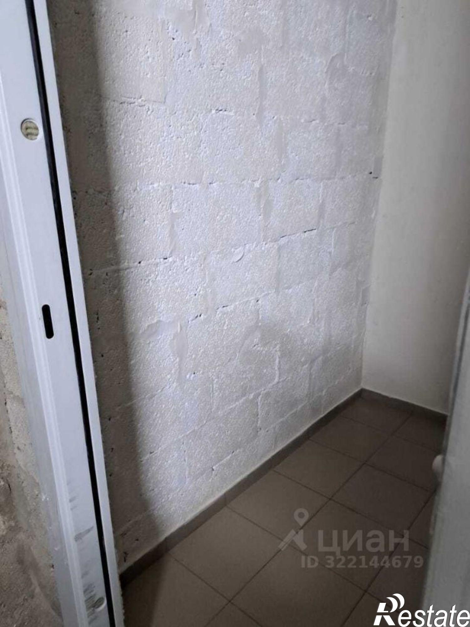 Купить складское помещение за 400 000 рублей на Супсехское шоссе, 39к17