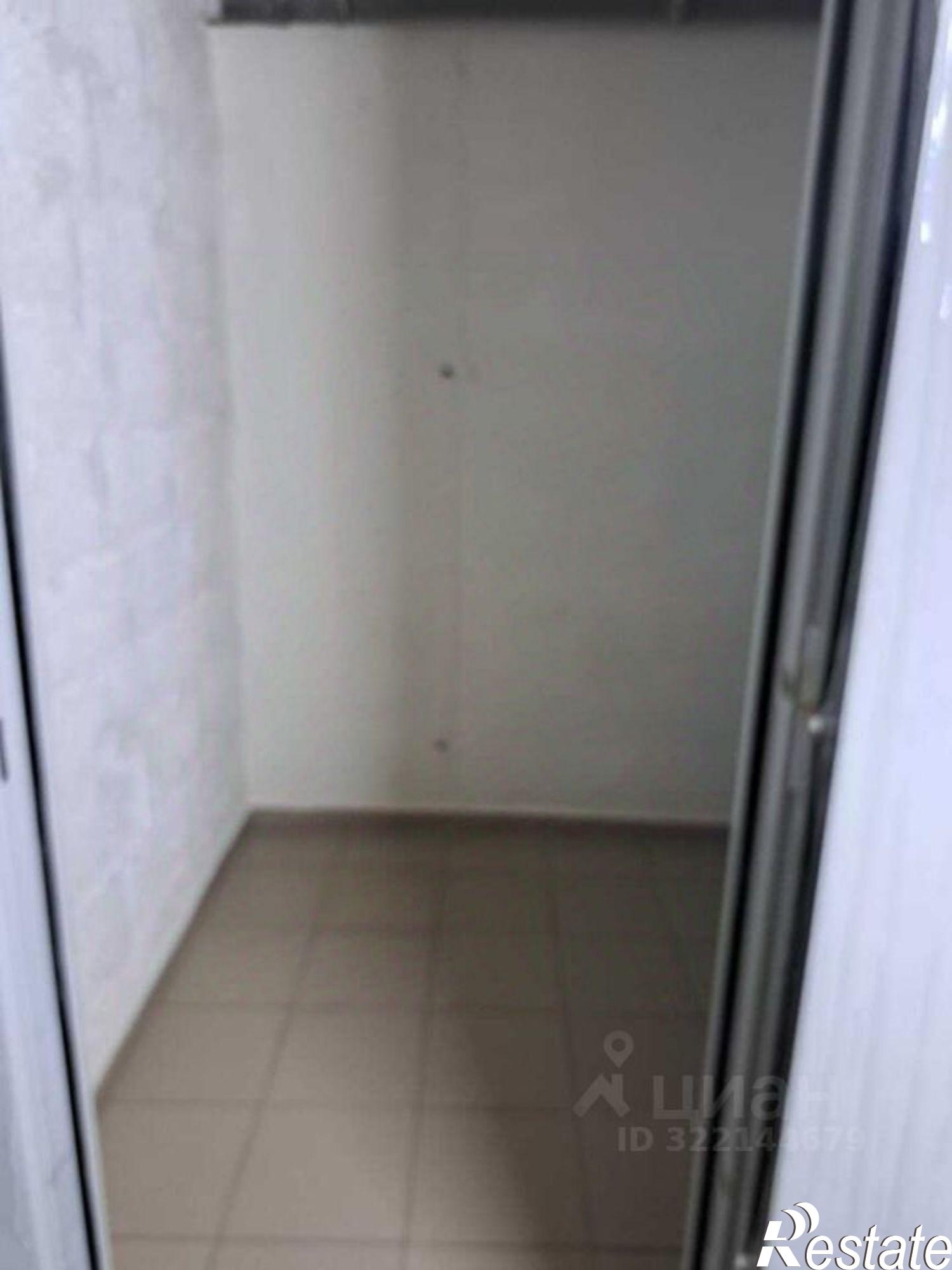 Купить складское помещение за 400 000 рублей на Супсехское шоссе, 39к17