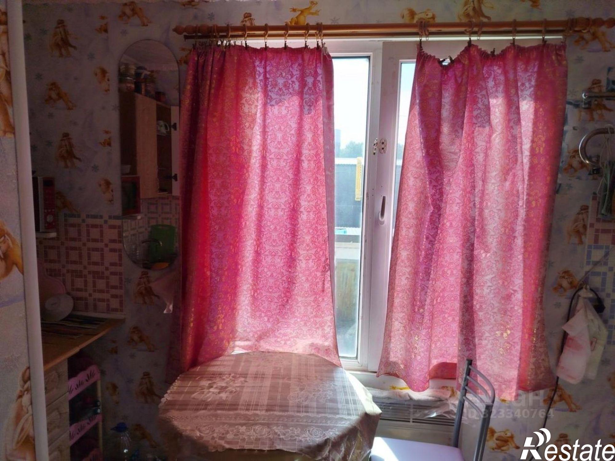 Купить гараж, место в паркинге за 2 500 010 рублей на ул Крестьянская, 1А