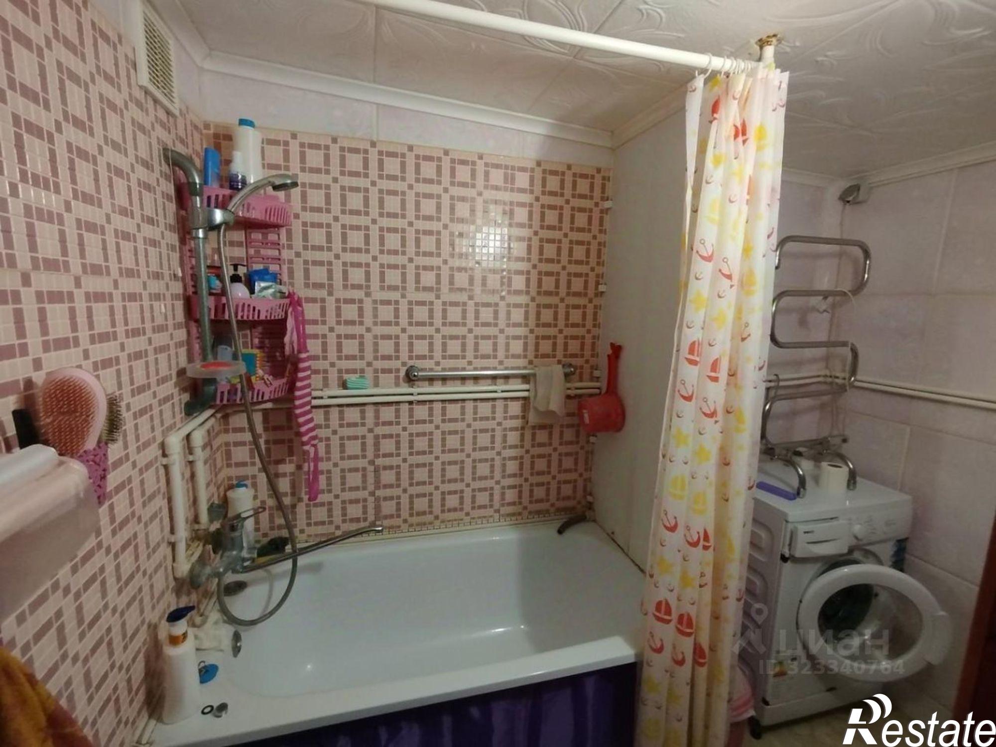 Купить гараж, место в паркинге за 2 500 010 рублей на ул Крестьянская, 1А