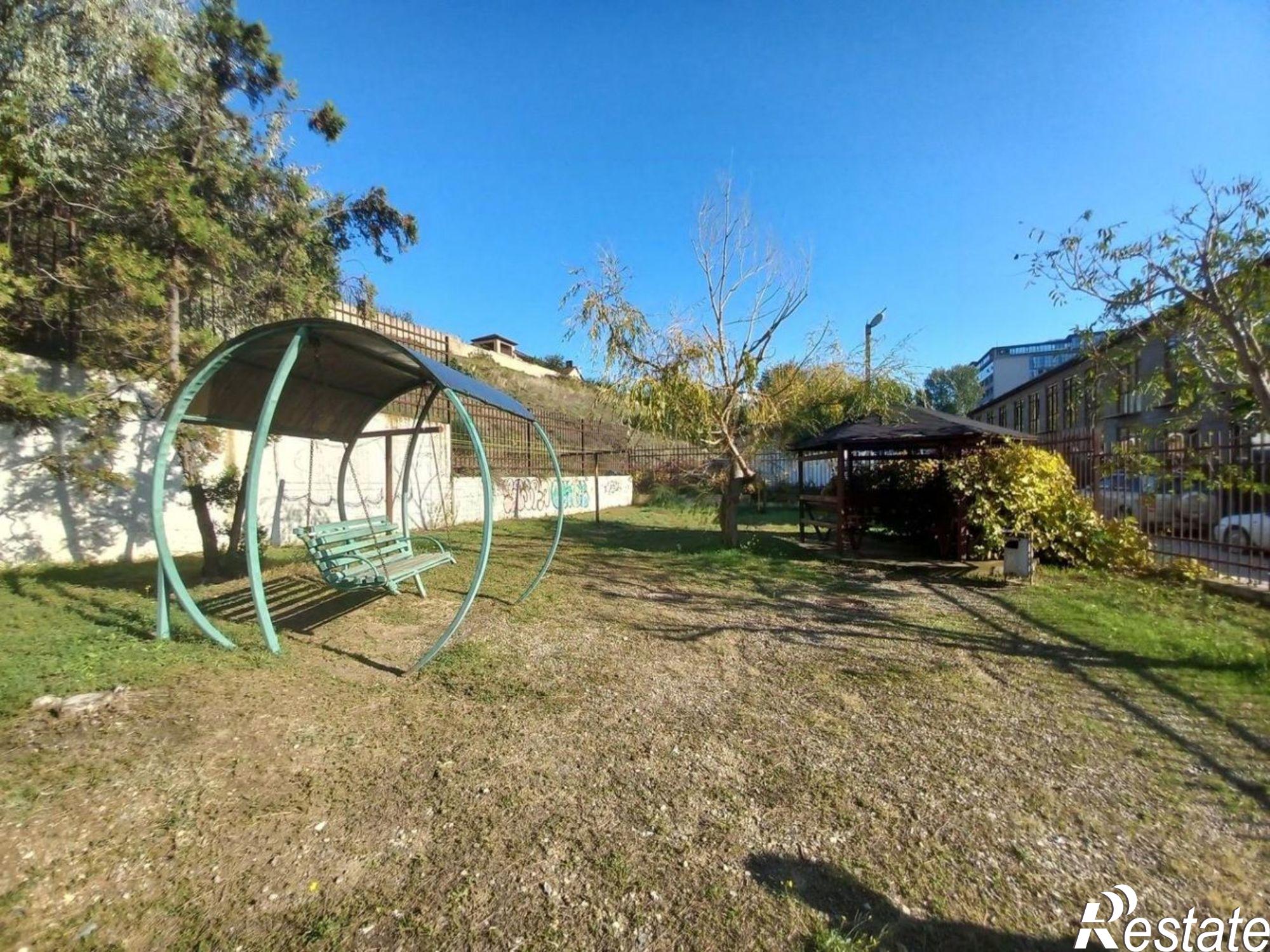 Купить квартиру за 10 000 000 рублей на Пионерский проспект, 255/2Б