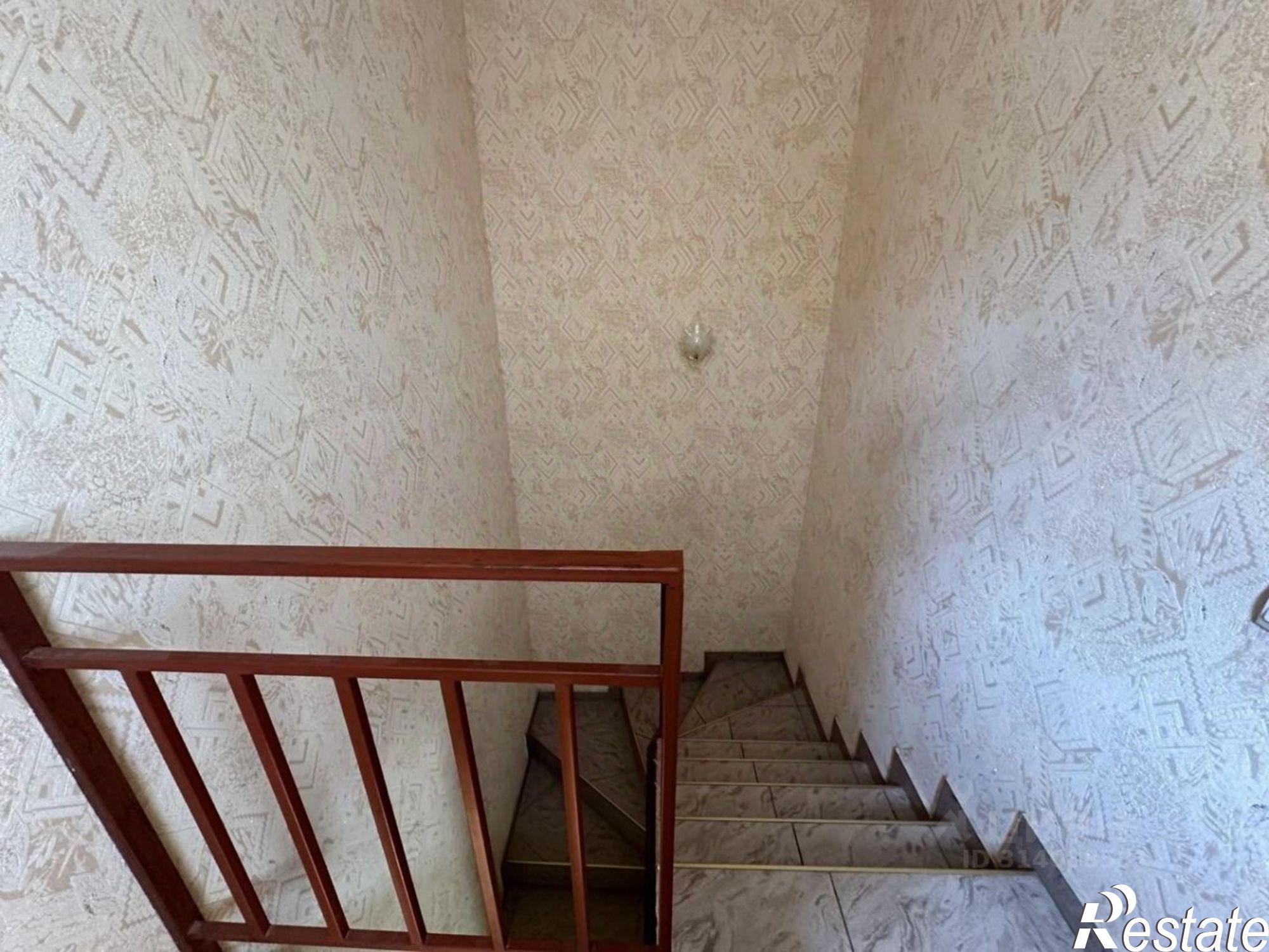 Купить гараж, место в паркинге за 4 200 000 рублей на Владимирская улица, 71