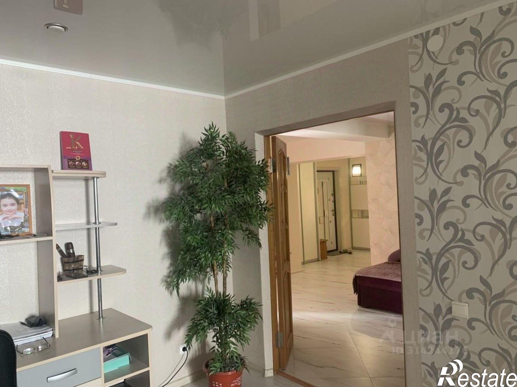 Купить квартиру за 12 800 000 рублей на б-р Евскина, 5 2