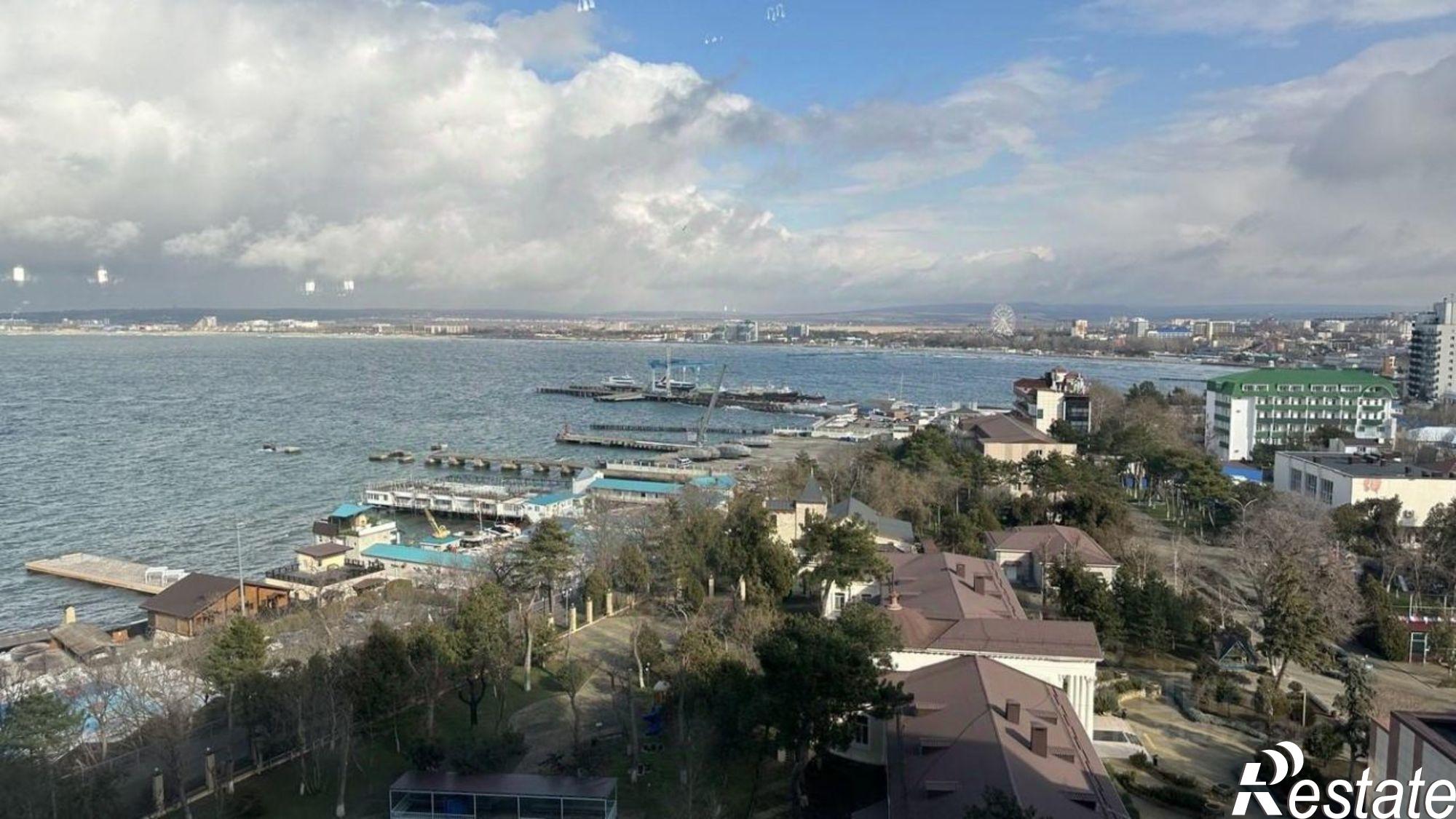 Купить квартиру за 28 900 000 рублей на пр-кт Революции, 3