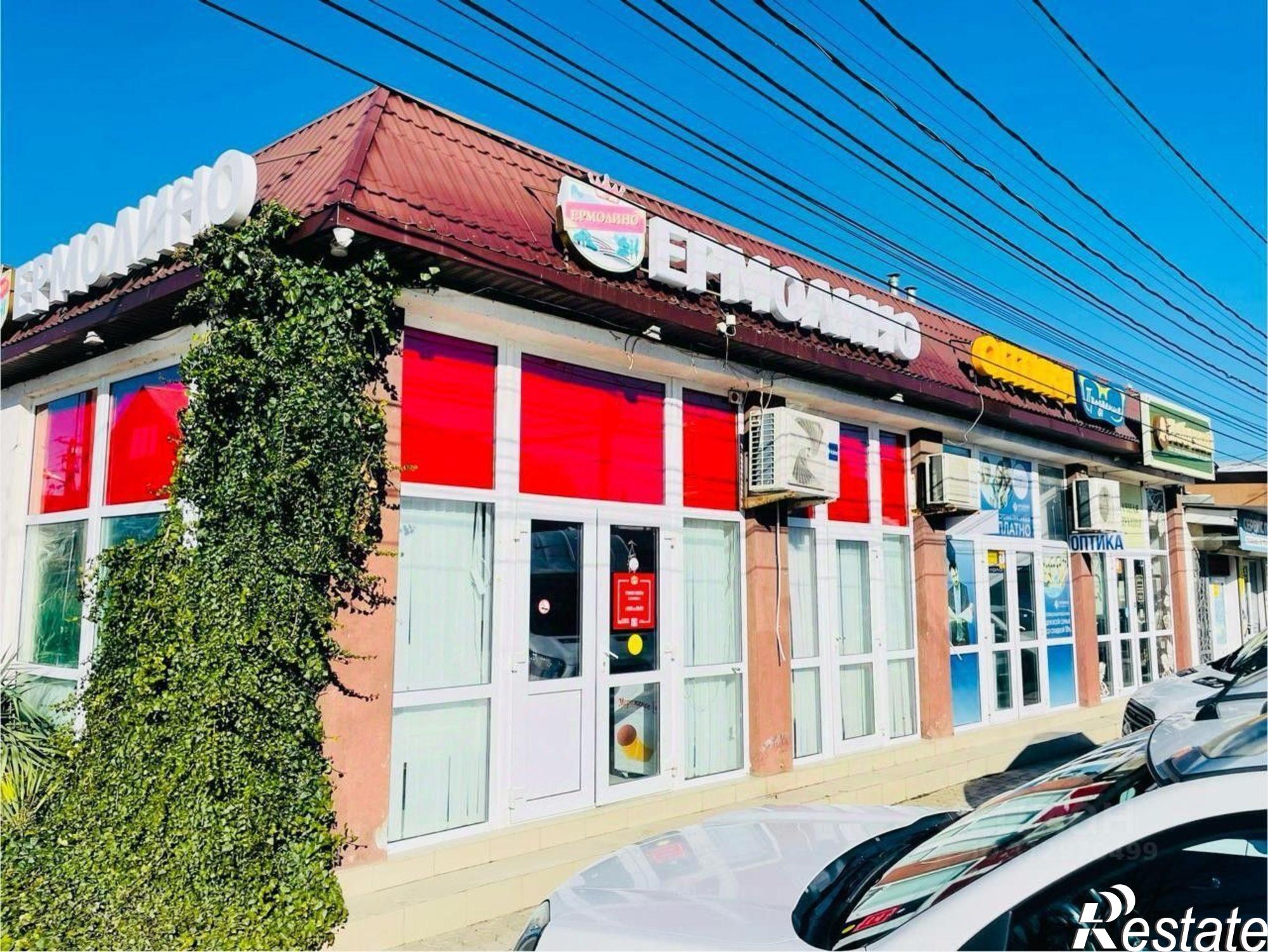 Купить торговое помещение за 39 990 100 рублей на ул Черноморская, 102