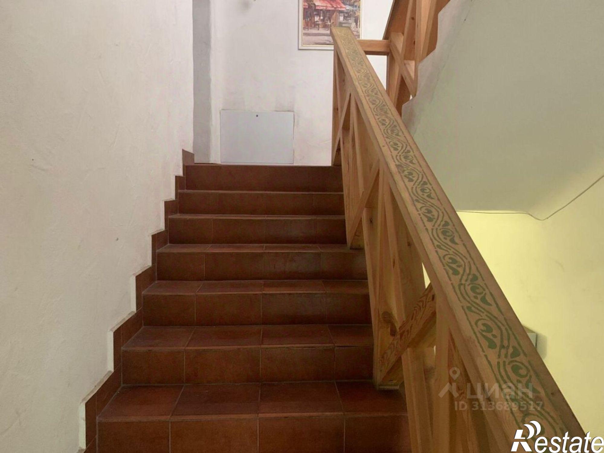 Купить торговое помещение за 120 000 000 рублей на Коралловый проезд, 1