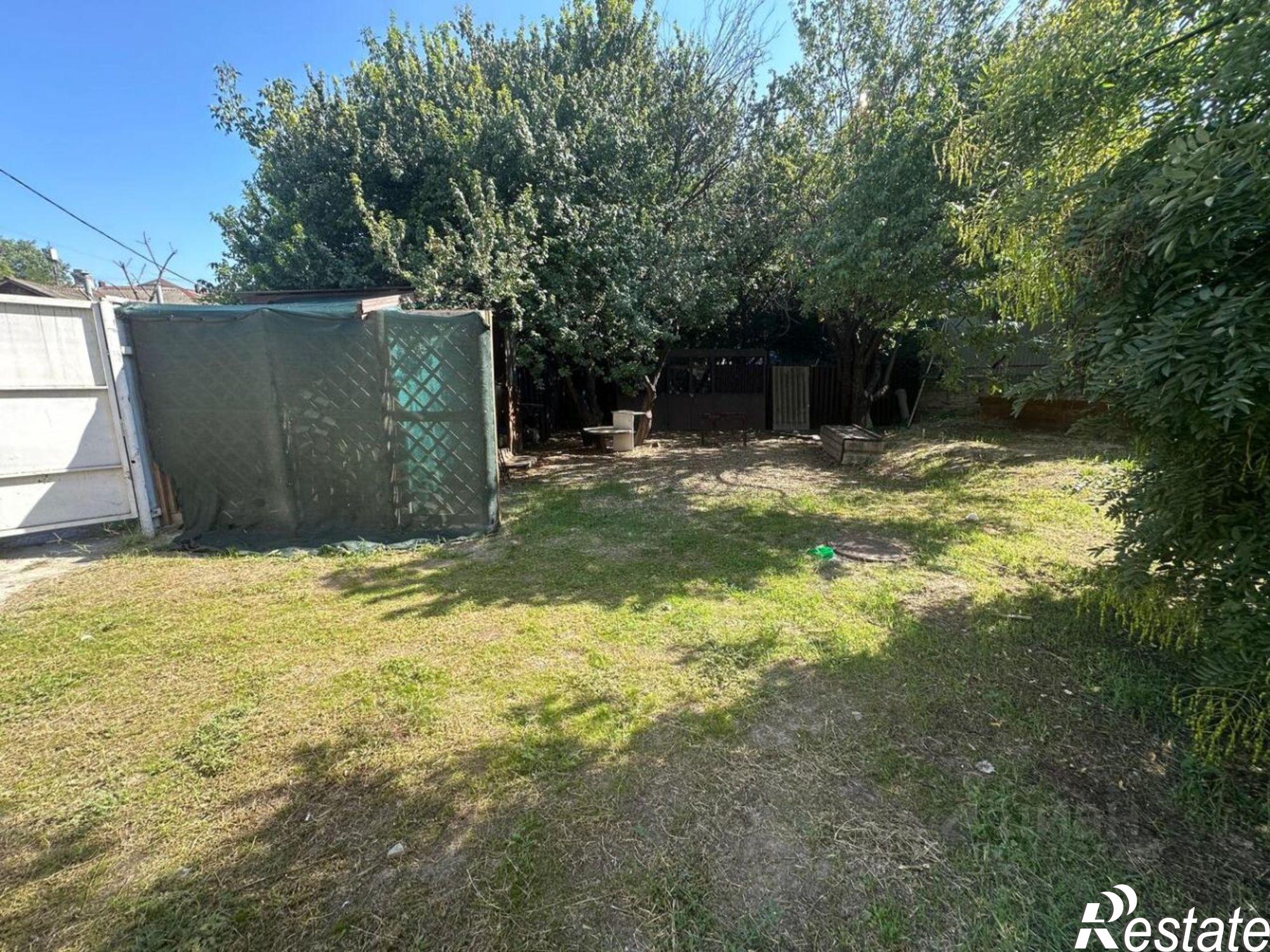 Купить гараж, место в паркинге за 4 546 550 рублей на ул Маяковского, 112