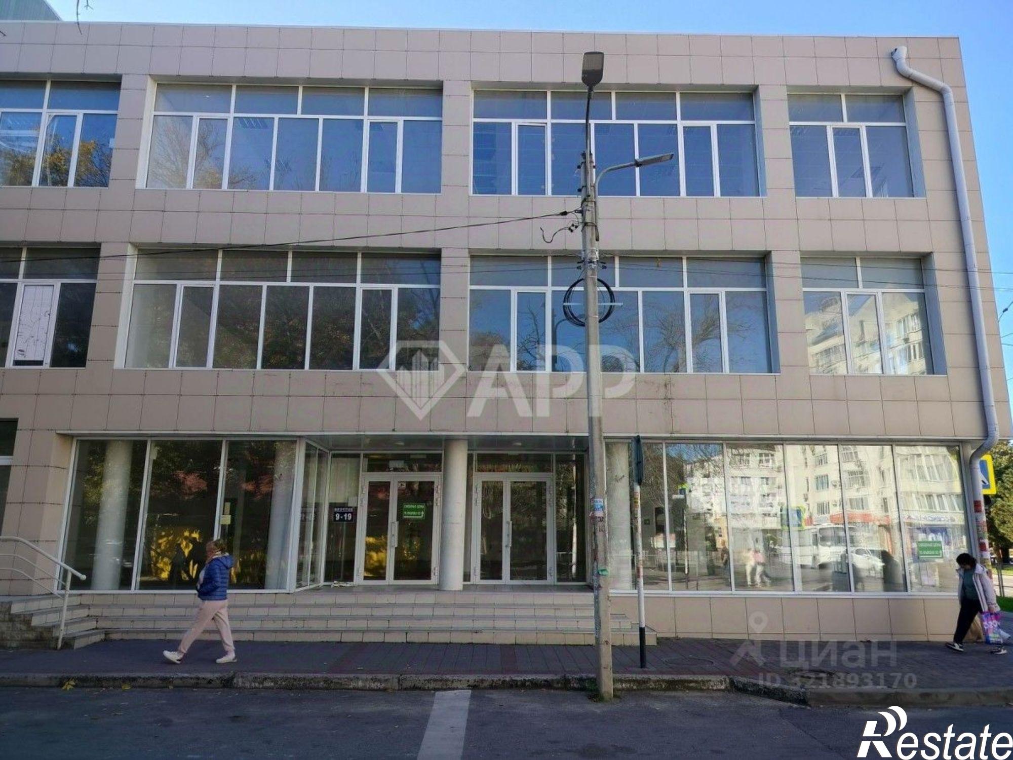 Сдать торговое помещение за 63 333 рублей на улица Краснозелёных