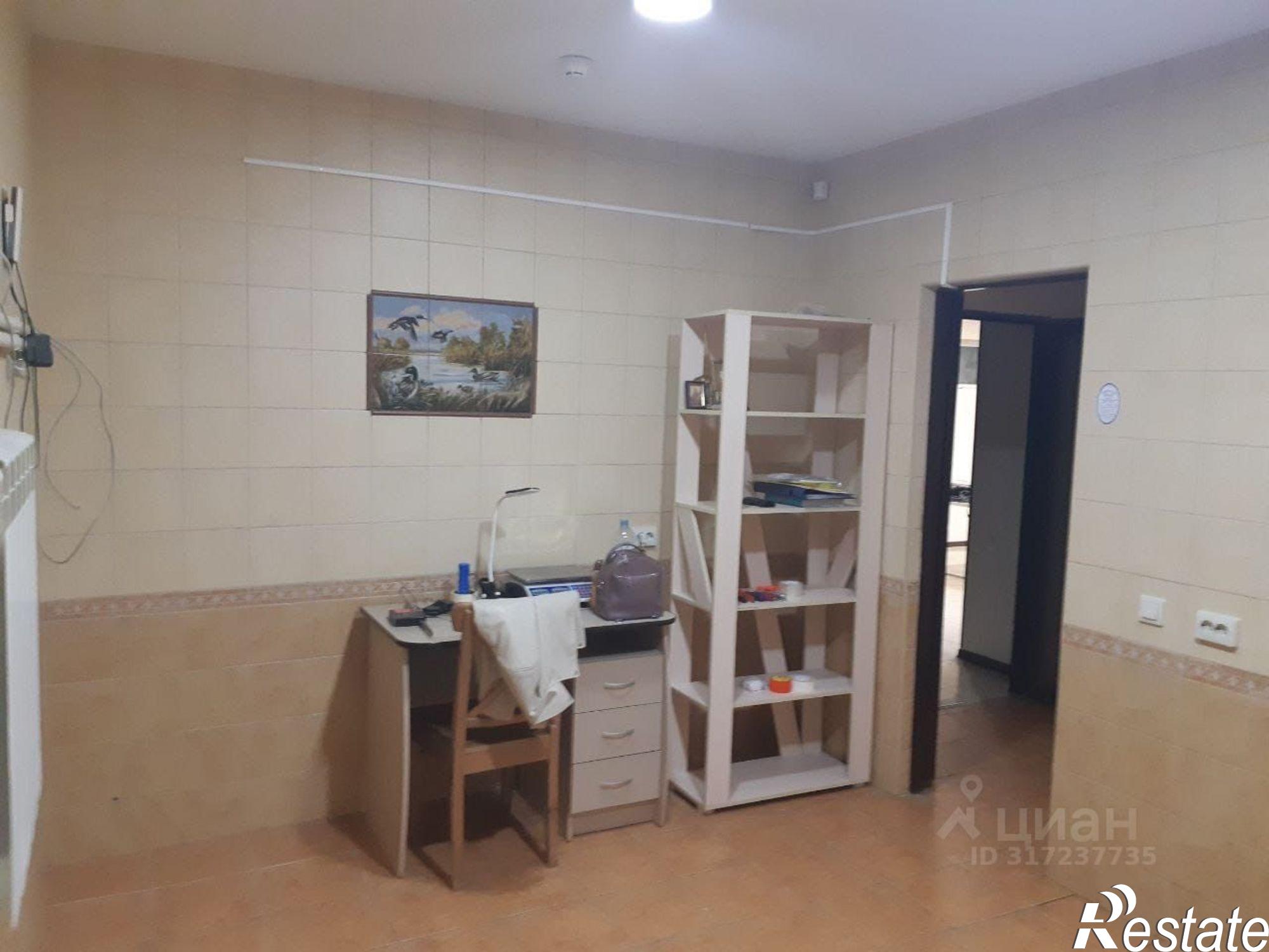 Купить офис, помещение под офис за 7 595 780 рублей на Гребенская улица, 56А