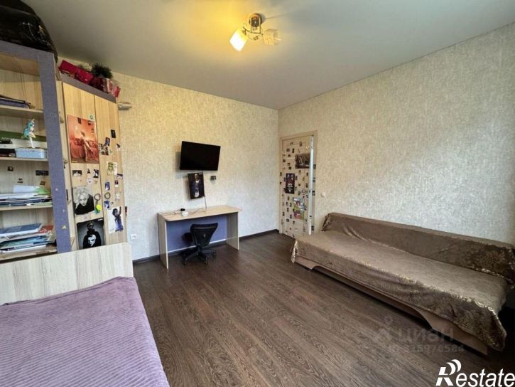 2-комн квартира 12-й микрорайон, 36