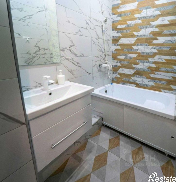 2-комн квартира улица Омелькова, 93,  д. 93