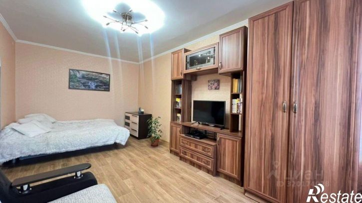 1-комн квартира 12-й микрорайон, 7