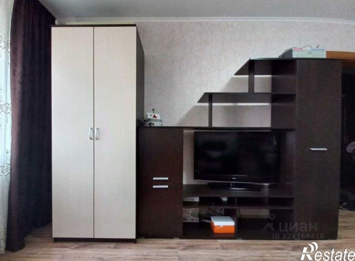 1-комн квартира ул Адмирала Пустошкина, 22 4,  д. 22 4,  к. 4