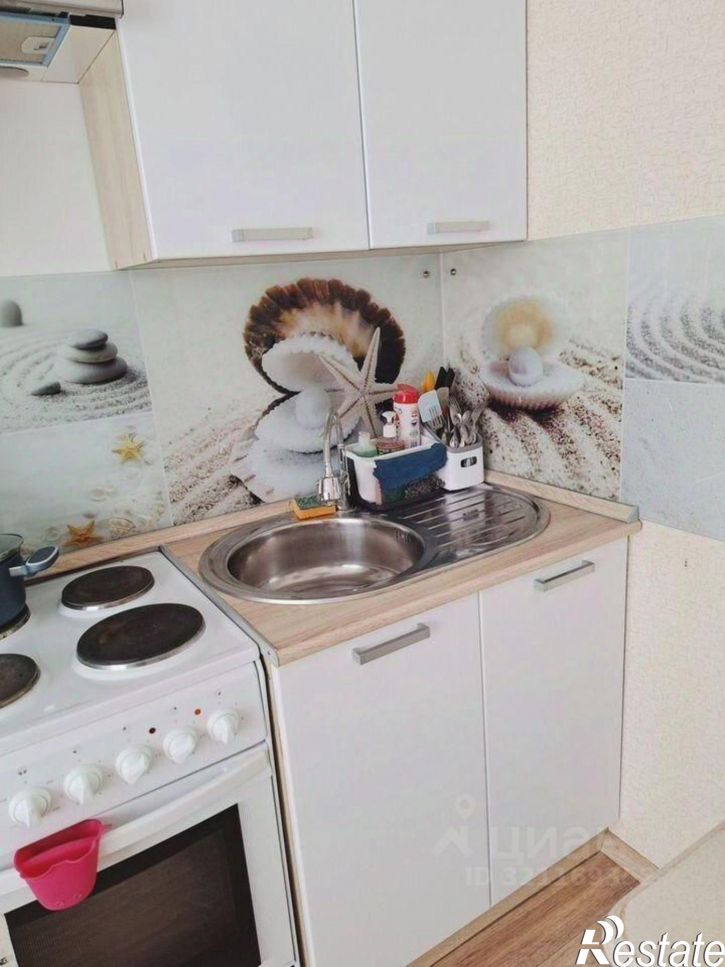 1-комн квартира улица Адмирала Пустошкина, 22 с6,  д. 22 с6