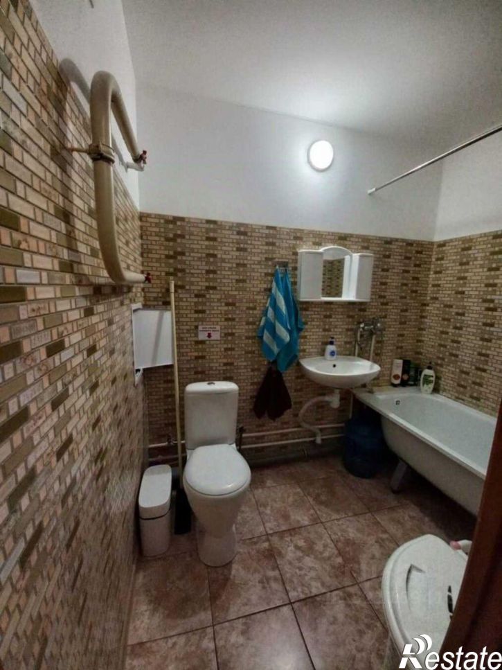 1-комн квартира ул Адмирала Пустошкина, 22 4,  д. 22 4,  к. 4