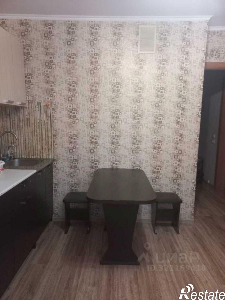 1-комн квартира ул Адмирала Пустошкина, 22 4,  д. 22 4,  к. 4