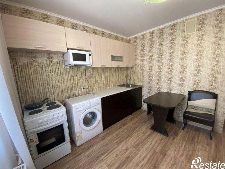 1-комн квартира ул Адмирала Пустошкина, 22 4,  д. 22 4,  к. 4