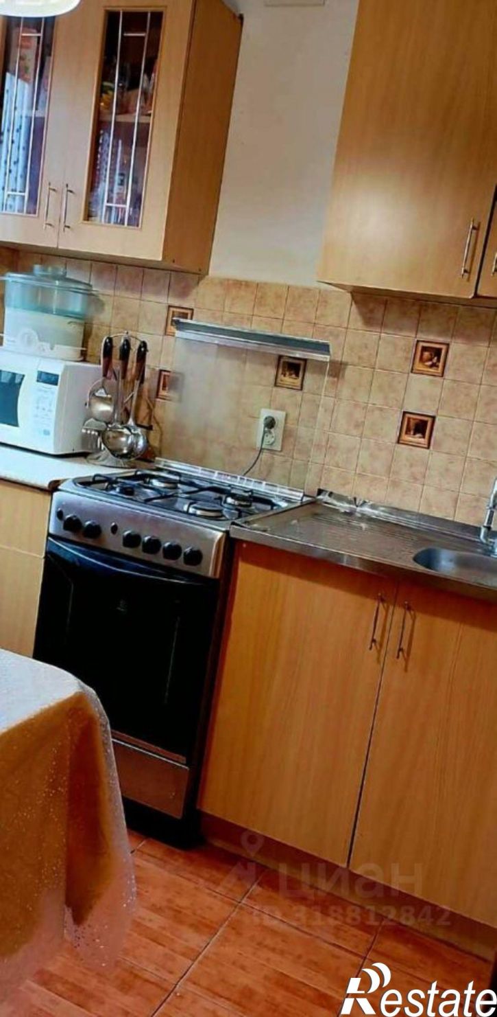 2-комн квартира 12-й микрорайон, 9