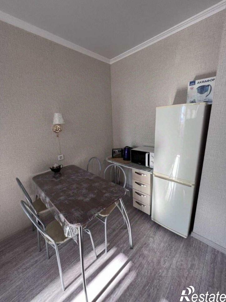 1-комн квартира улица Адмирала Пустошкина, 22 с12,  д. 22 с12