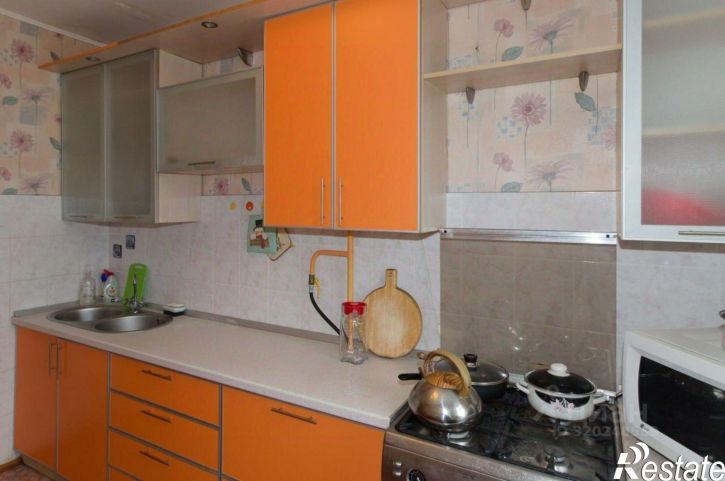 2-комн квартира улица Крылова, 81,  д. 81