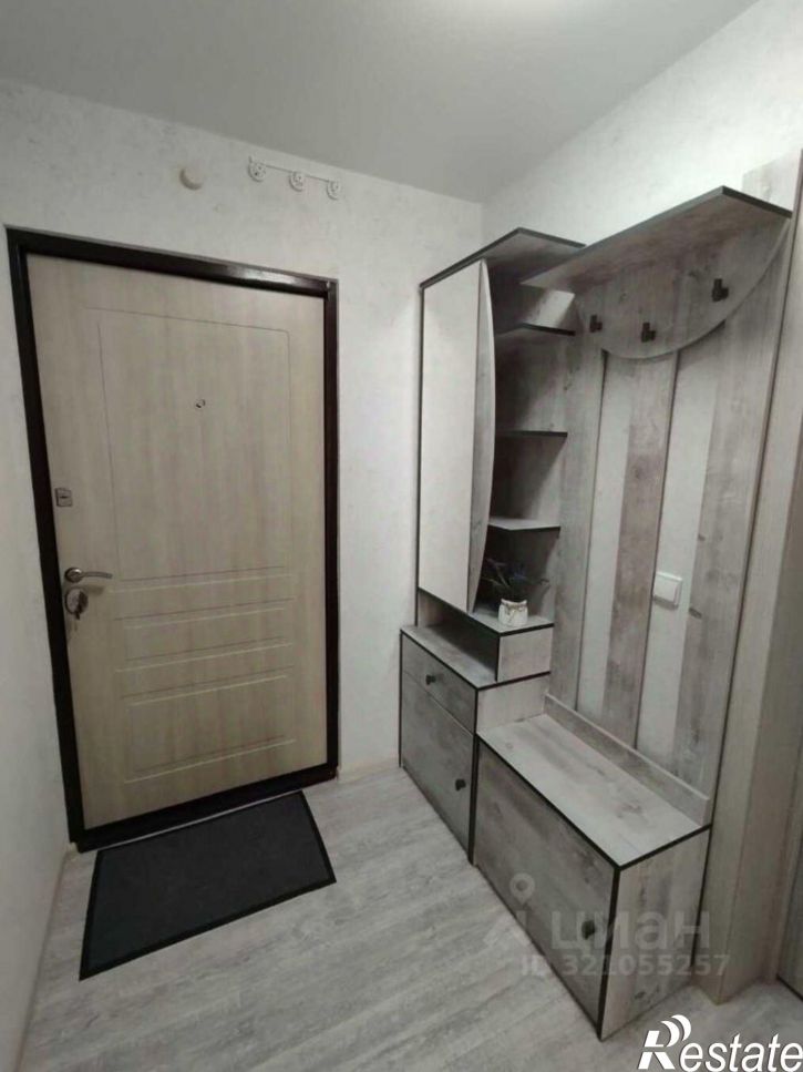 1-комн квартира ул Адмирала Пустошкина, 22 10,  д. 22 10,  к. 10