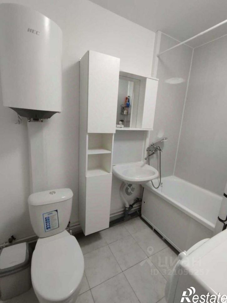 1-комн квартира ул Адмирала Пустошкина, 22 10,  д. 22 10,  к. 10