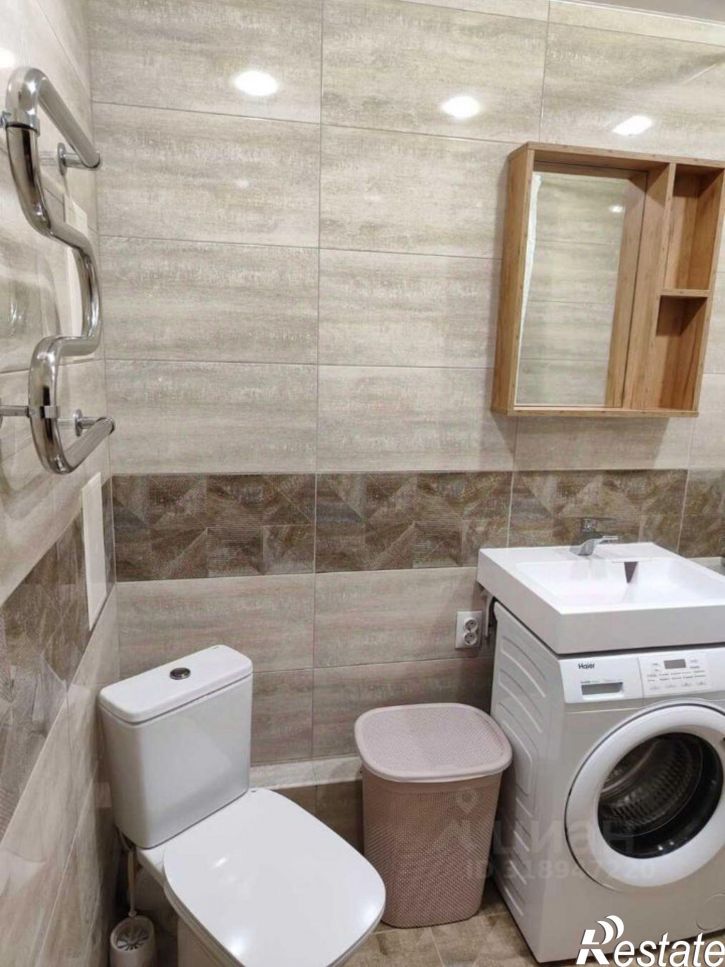 1-комн квартира ул Адмирала Пустошкина, 22 9,  д. 22 9,  к. 9