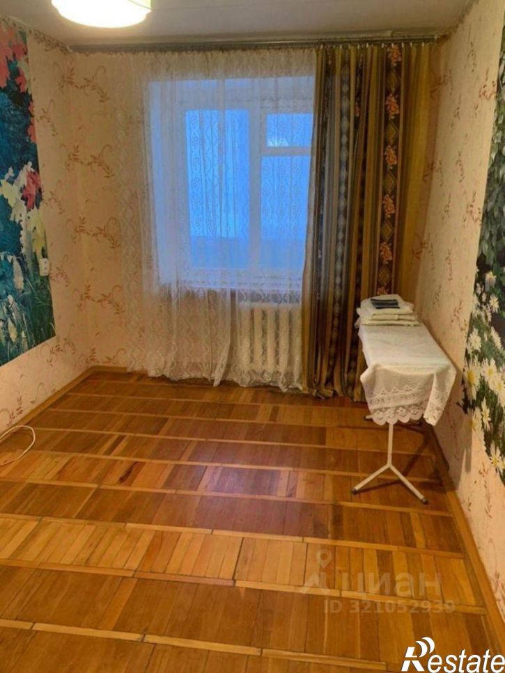 3-комн квартира улица Чехова, 4,  д. 4