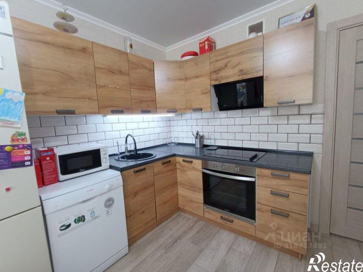 3-комн квартира улица Адмирала Пустошкина, 22 с12,  д. 22 с12