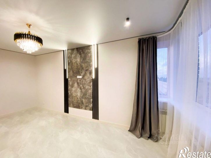 2-комн квартира улица Ленина, 241к1,  д. 241к1