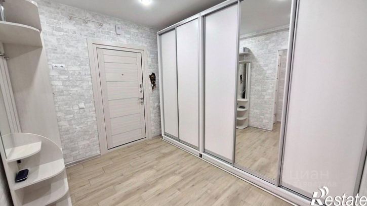 2-комн квартира ул Адмирала Пустошкина, 22 9,  д. 22 9,  к. 9