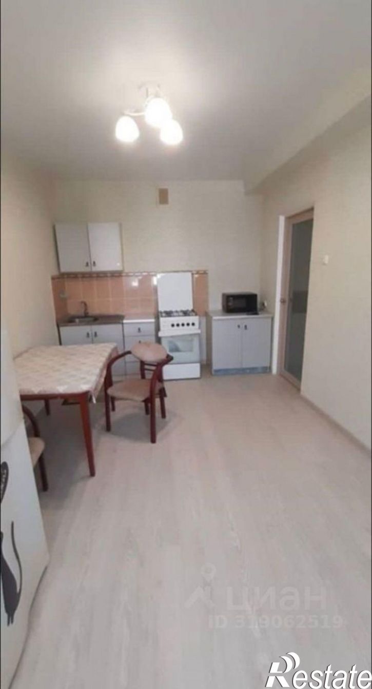 3-комн квартира ул Владимирская, 160 4,  д. 160 4,  к. 4