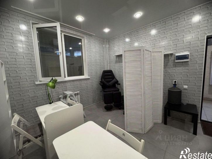 Помещение свободного назначения ул Ленина, 183,  д. 183