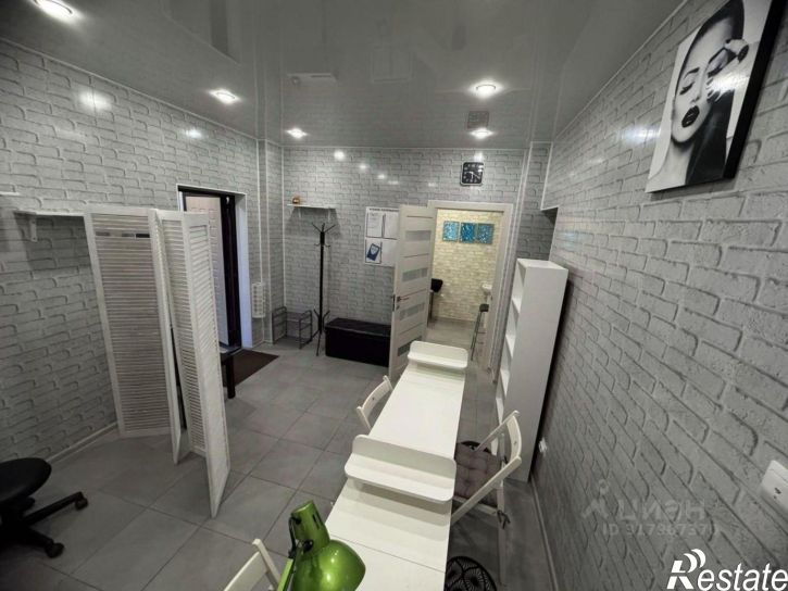 Помещение свободного назначения ул Ленина, 183,  д. 183