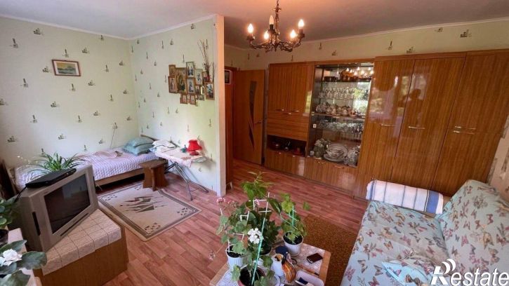 1-комн квартира 12-й микрорайон, 21