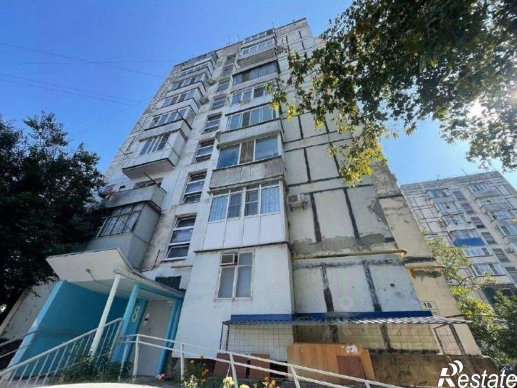 3-комн квартира ул Крылова, 18,  д. 18