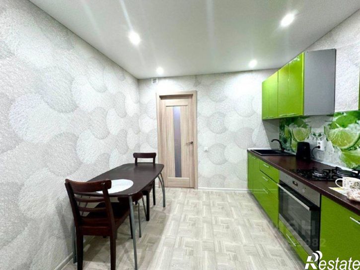 2-комн квартира 12-й микрорайон, 8