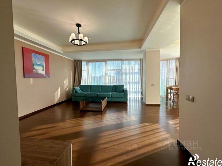 3-комн квартира проспект Революции, 3,  д. 3