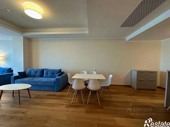 2-комн квартира пр-кт Революции, 3,  д. 3