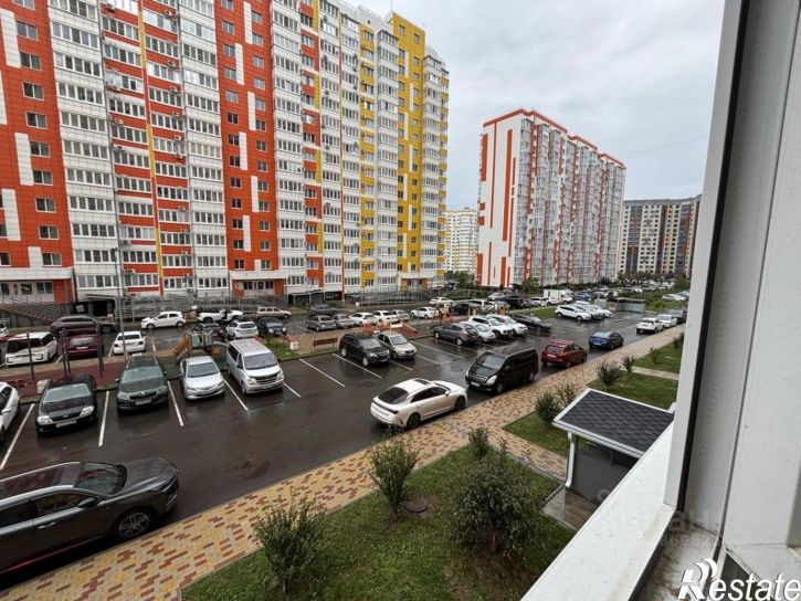 2-комн квартира улица Адмирала Пустошкина, 22 с10,  д. 22 с10