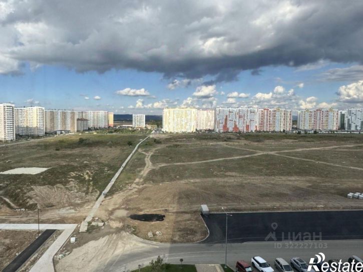 2-комн квартира улица Адмирала Пустошкина, 16,  д. 16