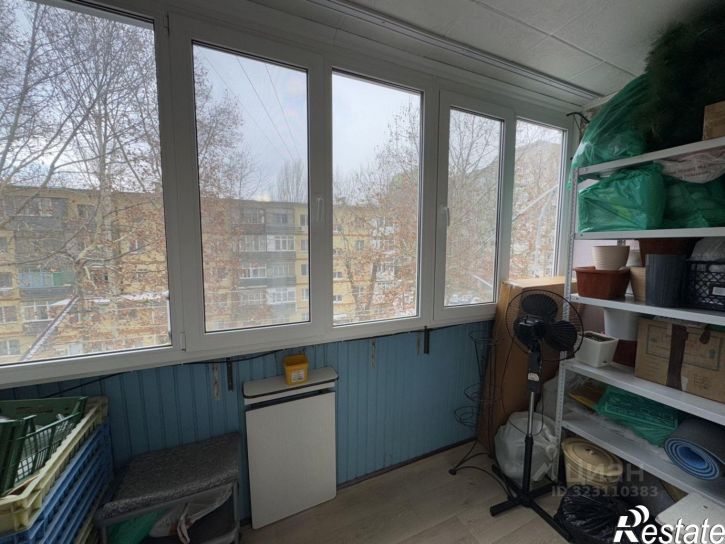 3-комн квартира 12-й микрорайон, 17