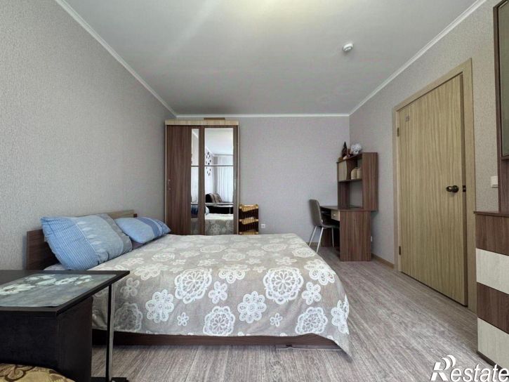 1-комн квартира улица Адмирала Пустошкина, 22 с8,  д. 22 с8