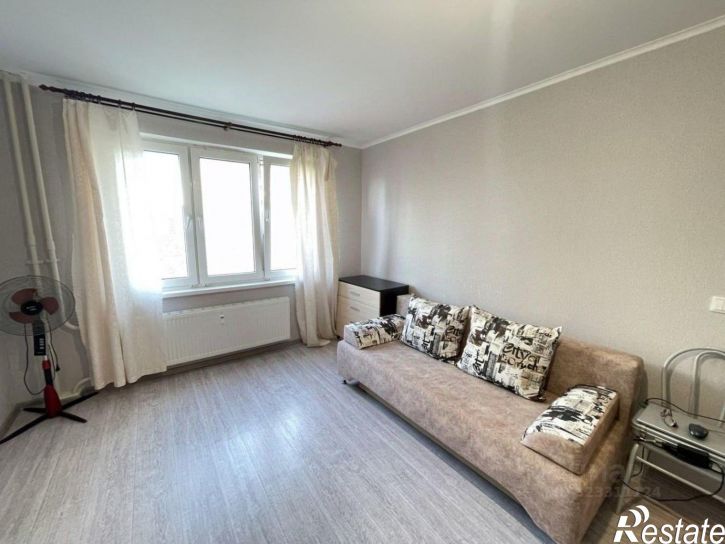 1-комн квартира улица Адмирала Пустошкина, 22 с7,  д. 22 с7