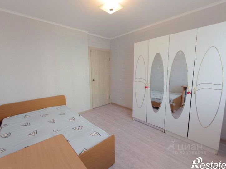 2-комн квартира улица Адмирала Пустошкина, 22 с3,  д. 22 с3