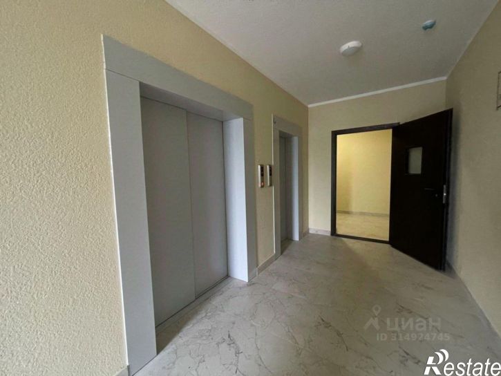 2-комн квартира улица Омелькова, 93,  д. 93