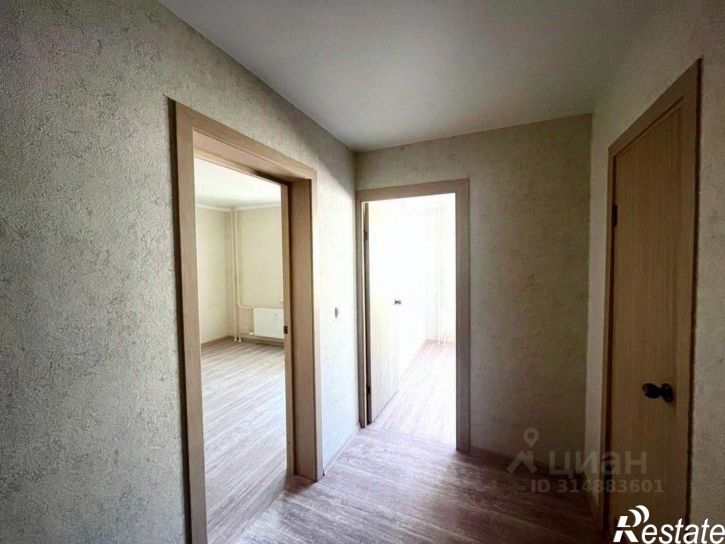 1-комн квартира улица Адмирала Пустошкина, 22 с10,  д. 22 с10