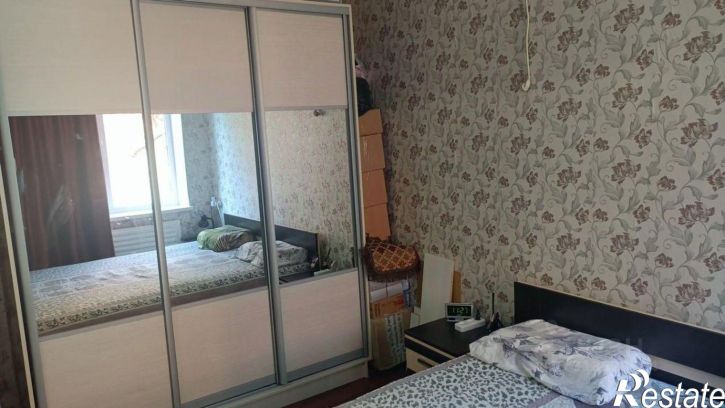 3-комн квартира улица Самбурова, 287,  д. 287