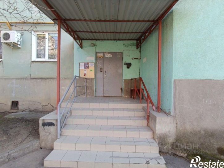 1-комн квартира 12-й микрорайон, 7