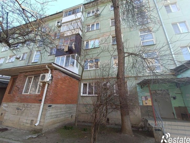 1-комн квартира 12-й микрорайон, 7